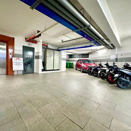 Yours Studio Airport Hotel Ho Chi Minh-stad Buitenkant foto