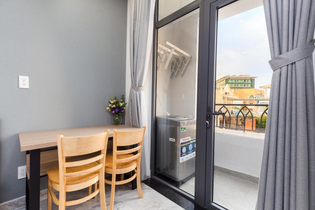 Yours Studio Airport Hotel Ho Chi Minh-stad Buitenkant foto