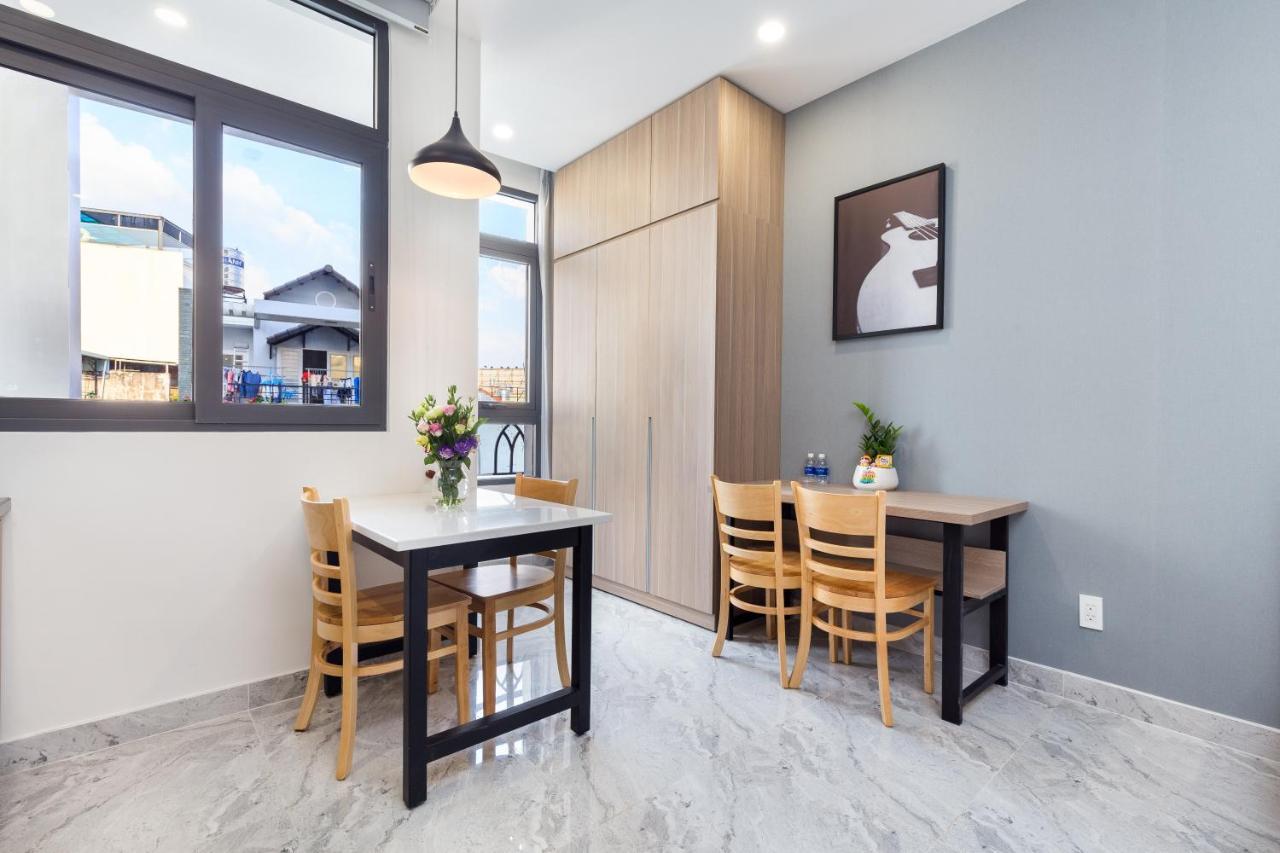 Yours Studio Airport Hotel Ho Chi Minh-stad Buitenkant foto